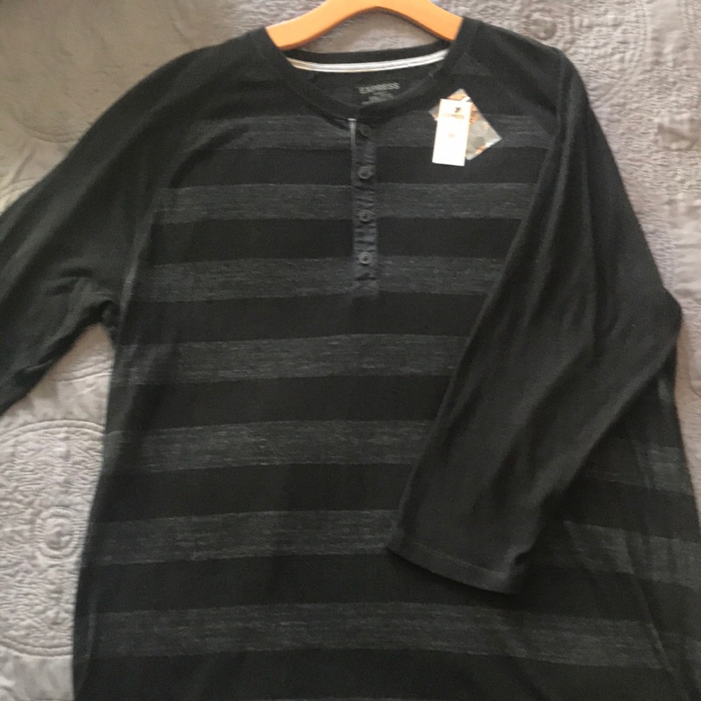 Men’s Express Henley 3/4 sleeve, 4 button shirt